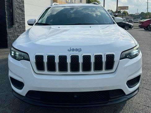 Used 2021 Jeep Cherokee Latitude AWD/4WD image 8