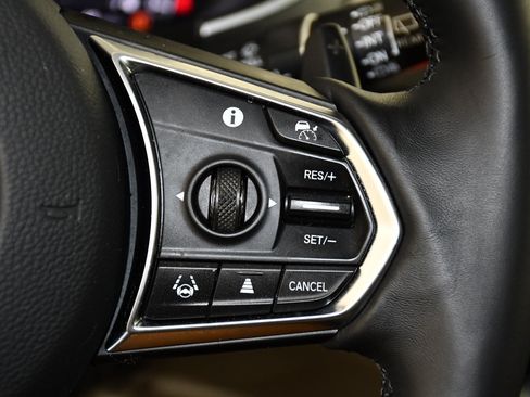 Used 2024 Acura MDX SH-AWD w/ Technology Package image 21