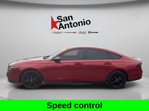 Used 2025 Honda Accord SE image 5