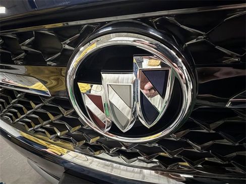 Used 2023 Buick Envision Avenir image 64