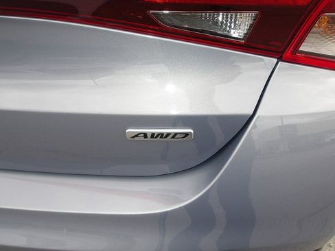 Used 2022 Kia K5 LXS AWD/4WD image 10