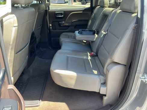 Used 2017 Chevrolet Silverado 1500 LT w/ Texas Edition RWD image 22