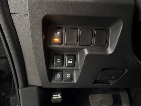 Certified 2025 Nissan Frontier PRO-4X image 34