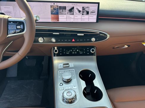 New 2026 Genesis GV70 2.5T Advanced image 27