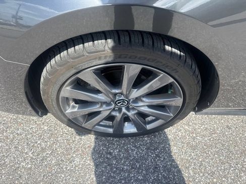 Used 2025 MAZDA MAZDA3 s FWD image 9