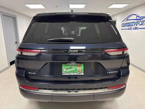 Used 2023 Jeep Grand Cherokee Limited w/ Luxury Tech Group II image 7