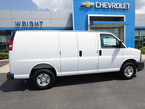 New 2025 Chevrolet Express 2500 w/ Driver Convenience Package RWD image 2