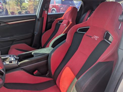 Used 2021 Honda Civic Type R image 15