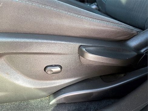 Used 2015 Chevrolet Trax LT image 17