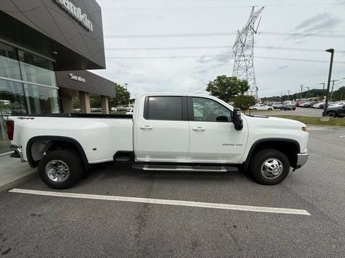 Used 2024 Chevrolet Silverado 3500 LT w/ All Star Edition AWD/4WD image 3