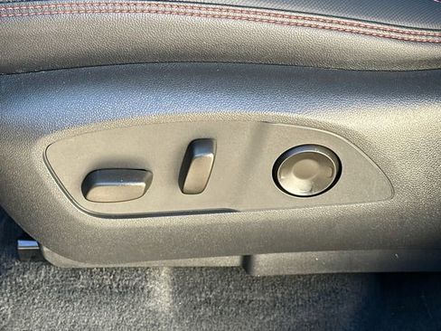 Used 2024 Chevrolet Traverse RS w/ LPO, Floor Liner Package image 41