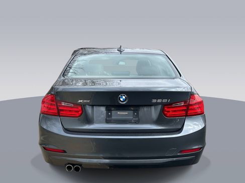 Used 2014 BMW 328i xDrive Sedan AWD/4WD image 4