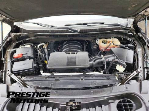 Used 2023 Chevrolet Suburban High Country w/ Advanced Technology Package image 37