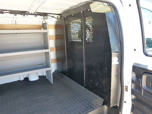 Used 2023 GMC Savana 2500 w/ Driver Convenience Package image 20