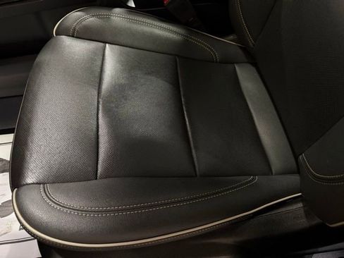 Used 2023 Chevrolet Suburban Premier w/ Advanced Technology Package AWD/4WD image 16