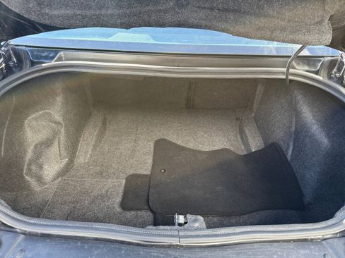 Used 2023 Dodge Challenger SXT image 17