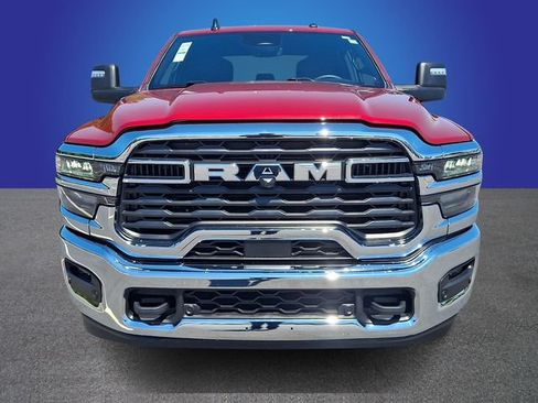 Used 2026 RAM 2500 Big Horn AWD/4WD image 2