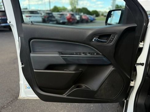 Used 2019 Chevrolet Colorado Z71 AWD/4WD image 10