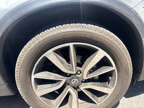 Used 2019 Nissan Rogue SL AWD/4WD image 17