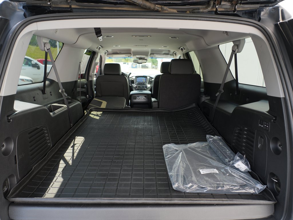 Certified 2020 Chevrolet Suburban Premier w/ RST 6.2L Performance Edition AWD/4WD image 27