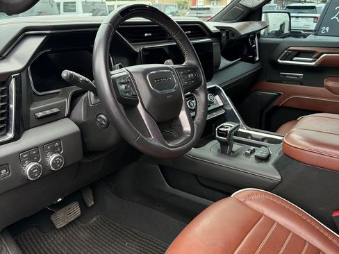 Used 2026 GMC Sierra 1500 Denali Ultimate AWD/4WD image 6