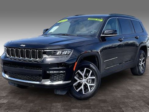 Used 2025 Jeep Grand Cherokee L Limited AWD/4WD image 1