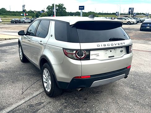 Used 2017 Land Rover Discovery Sport HSE AWD/4WD image 4