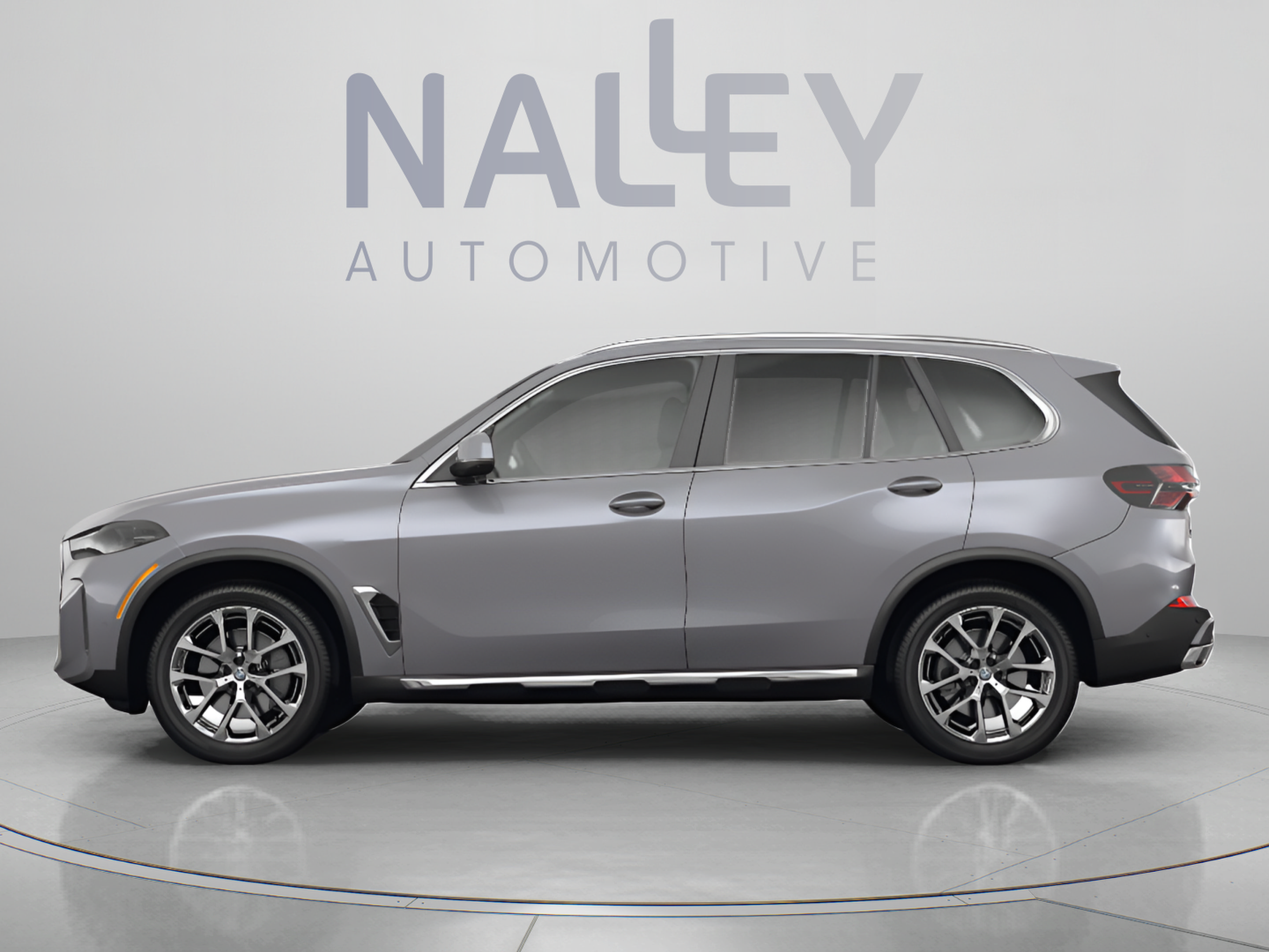 Used 2026 BMW X5 xDrive40i w/ M Sport Package AWD/4WD image 2