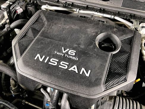 Used 2025 Nissan Armada SL w/ Captain's Chari Seat Package AWD/4WD image 44