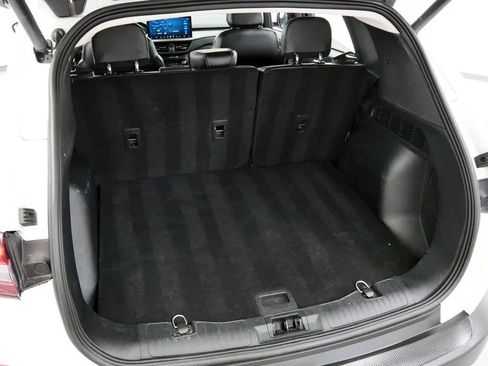 Used 2023 Ford Escape SE FWD image 31