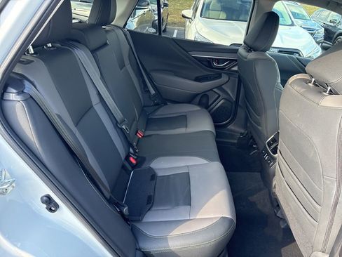 Certified 2025 Subaru Outback Onyx Edition XT image 11