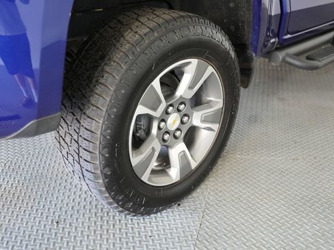 Used 2015 Chevrolet Colorado Z71 RWD image 54