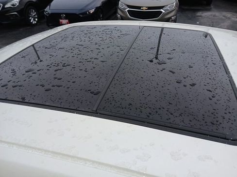 Used 2012 Buick LaCrosse Premium w/ Driver Confidence Package image 8