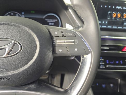 Used 2022 Hyundai Sonata Limited image 22