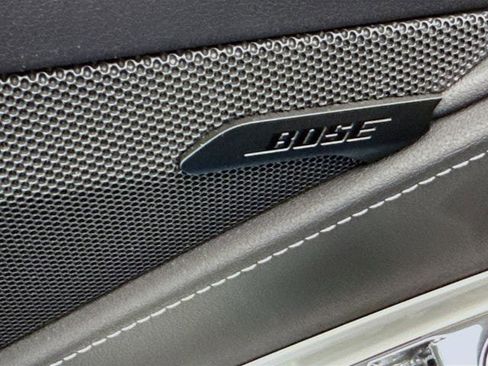 Used 2023 Chevrolet Corvette Stingray Coupe w/ Z51 Performance Package image 21