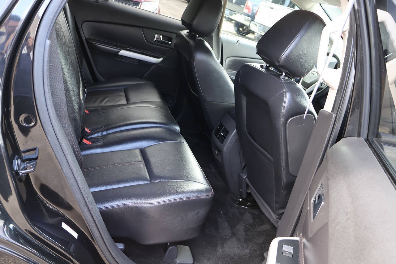 Used 2014 Ford Edge SEL w/ Equipment Group 205A FWD image 25