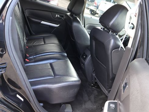 Used 2014 Ford Edge SEL w/ Equipment Group 205A FWD image 25