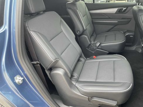 Used 2026 Buick Enclave Preferred FWD image 28