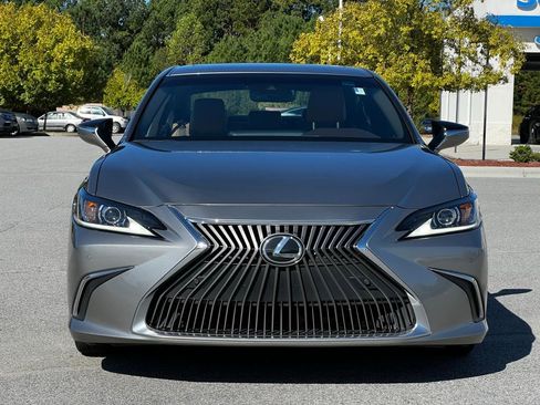 Used 2021 Lexus ES 350 w/ Premium Package image 11