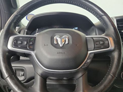Used 2020 RAM 1500 Big Horn RWD image 15