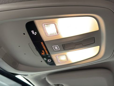 Certified 2026 Volvo XC40 B5 Plus AWD/4WD image 23