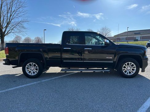 Used 2016 GMC Sierra 1500 SLE w/ All-Terrain Package image 4