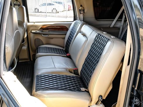 Used 2002 Ford Excursion Limited image 35