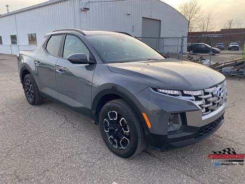 Used 2022 Hyundai Santa Cruz SEL Premium image 8