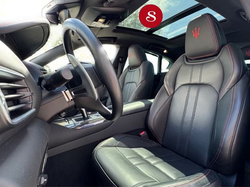 Used 2024 Maserati Levante Modena Ultima AWD/4WD image 18