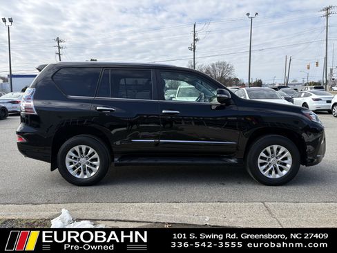 Used 2017 Lexus GX 460 Premium image 25