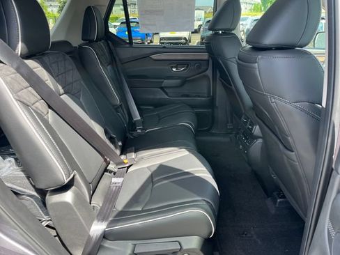 New 2026 Honda Pilot Elite image 12