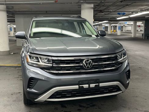 Used 2023 Volkswagen Atlas SE image 33