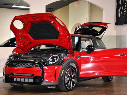 Used 2023 MINI Cooper S FWD image 90