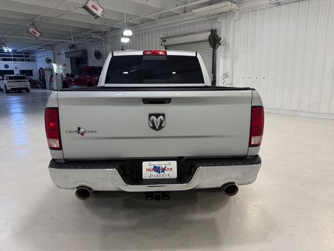 Used 2015 RAM 1500 Lone Star RWD image 4